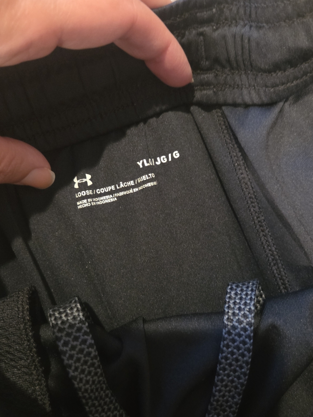 Under Armour Youth Large Black Jogger Sweatpants